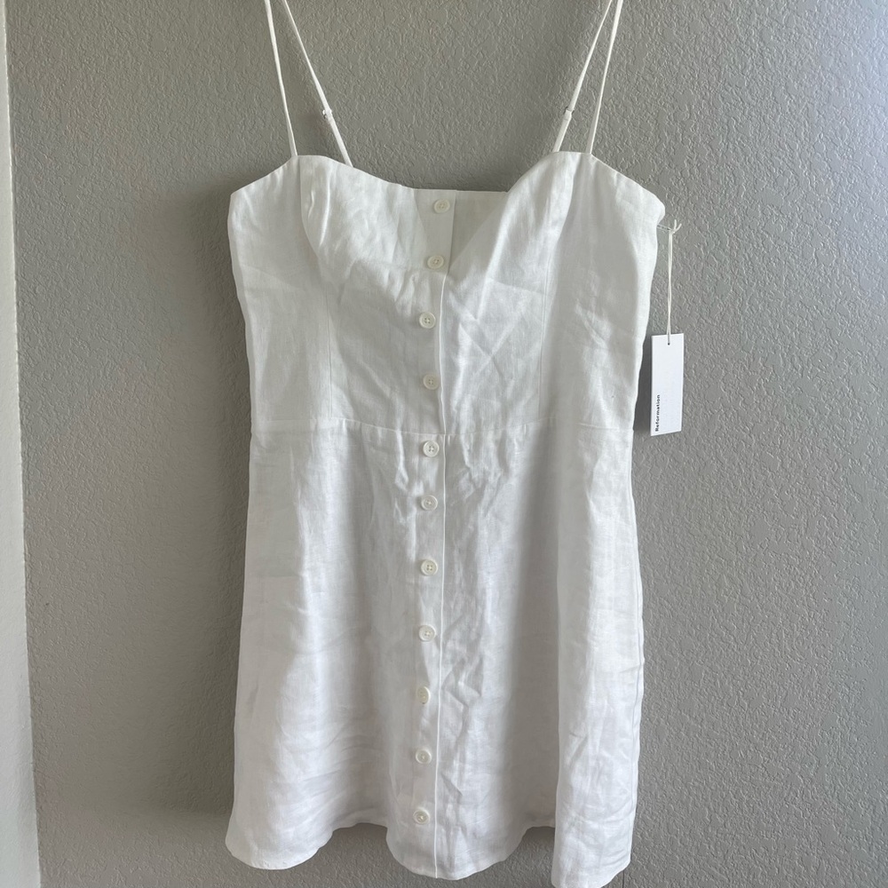 100% Linen Huckleberry Reformation Dress 
Orig. $178, New with tags 
Size 12